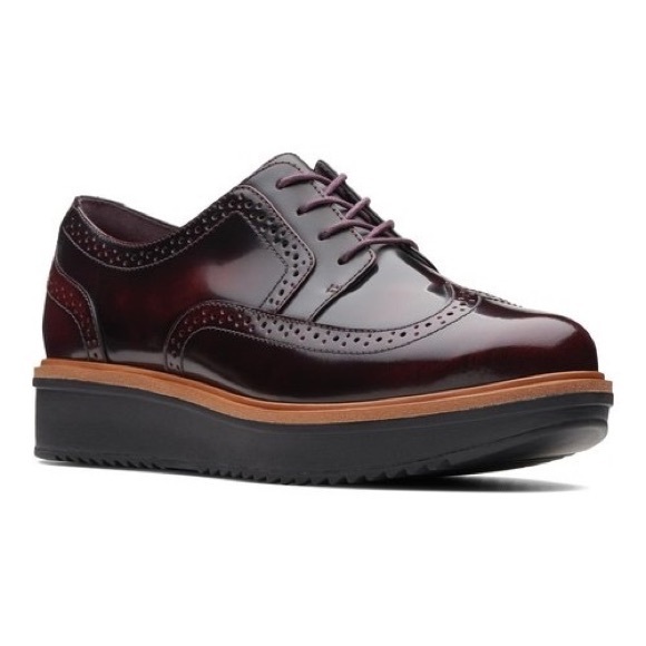 Clarks Teadale Maira Oxfords in Genuine Maroon Patent Leather - Picture 4 of 12